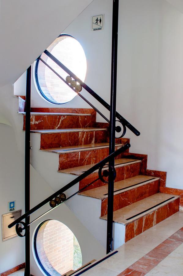 Apartaestudios Los Andes ボゴタ エクステリア 写真
