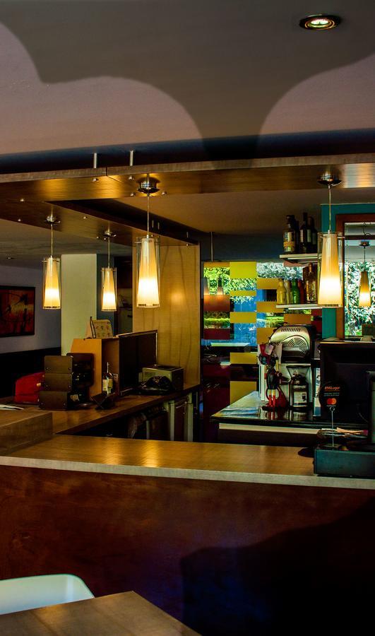 Apartaestudios Los Andes ボゴタ エクステリア 写真