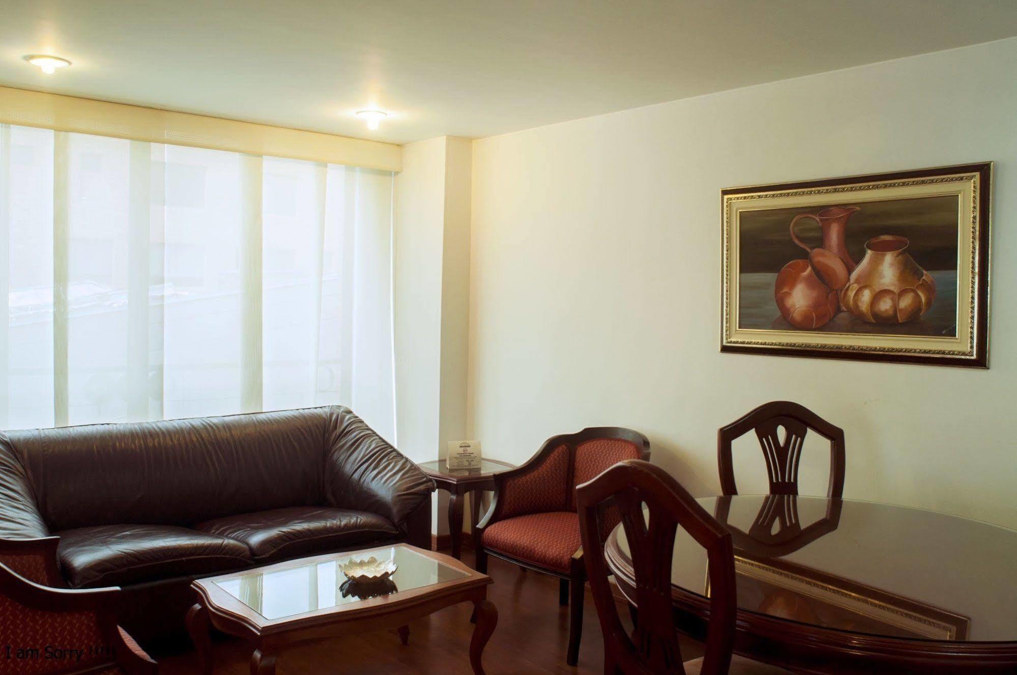 Apartaestudios Los Andes ボゴタ エクステリア 写真