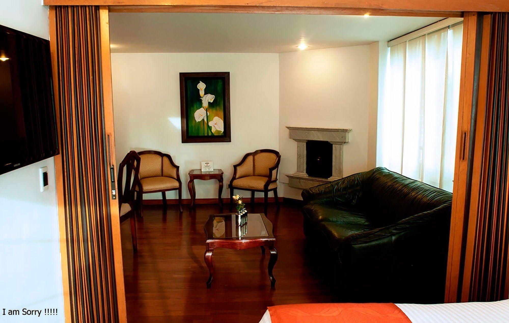 Apartaestudios Los Andes ボゴタ エクステリア 写真